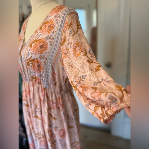 Sucrefas Boho Midi Dress: Size Medium - Picture 3 of 3
